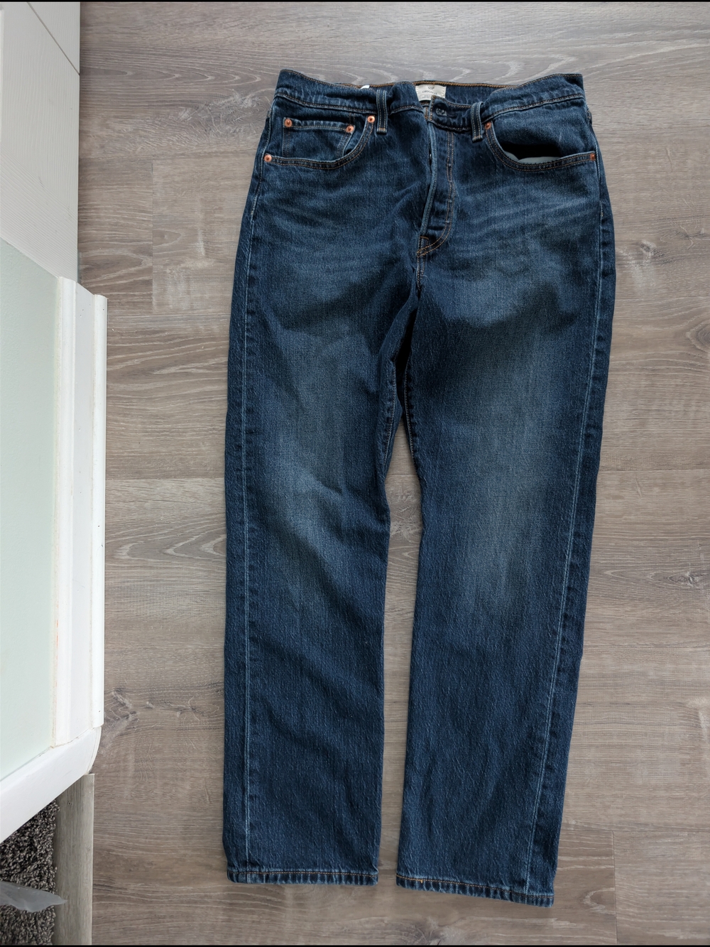 Levi's 501 Dark Blue Straight-Leg Jeans